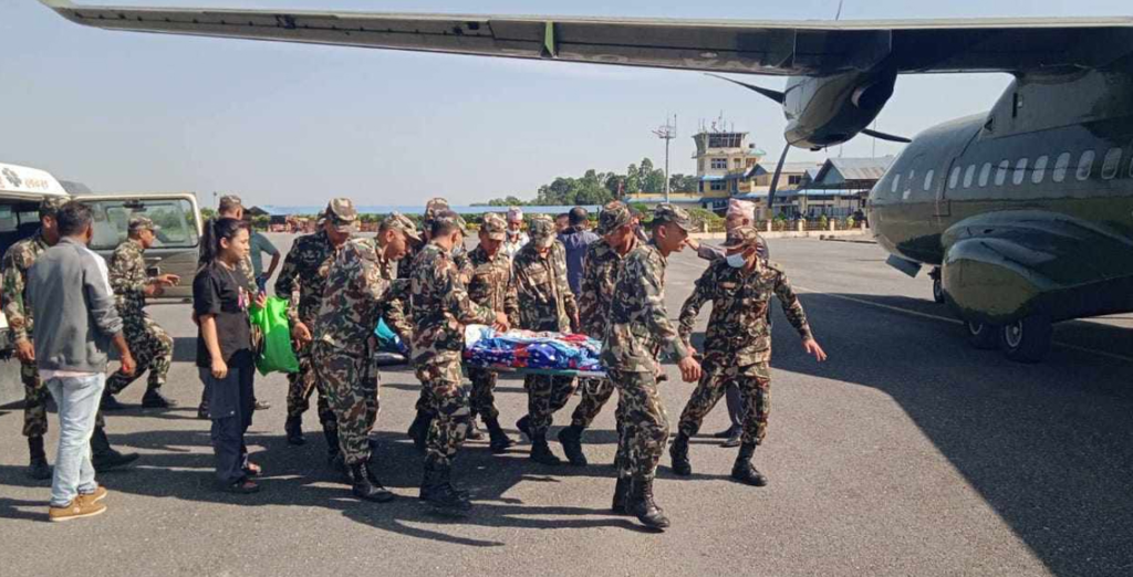 मोरङ आगलागी : थप १० घाइतेलाई काठमाडौं ल्याइयो