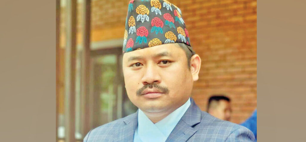 धरौटीमा छुटदै पक्राउ पर्दै पुर्व उपराष्ट्रपति पुत्र दिपेश पुन